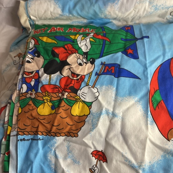 EUC Disney twin size sheets - Picture 2 of 3